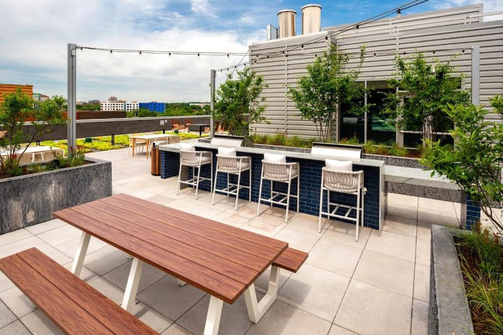 Gorgeous 1 Bedroom At Clarendon With Gym And Rooftop 阿林顿 外观 照片