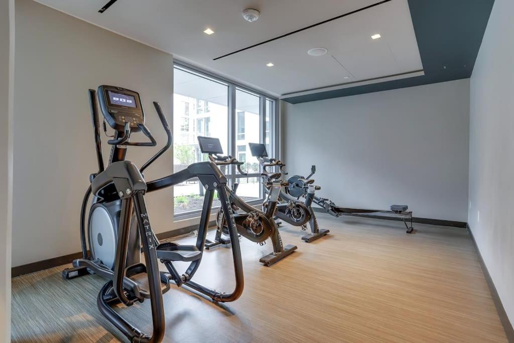 Gorgeous 1 Bedroom At Clarendon With Gym And Rooftop 阿林顿 外观 照片